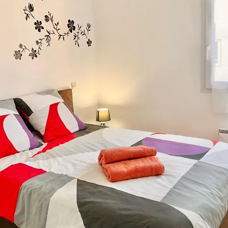 Apartmán Beaux Arts T3 Duplex - Maconciergerie34 *